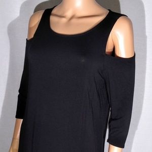 Stunning Cold-Shoulder Top   0X   (L-XL)